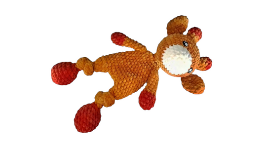 Χειροποίητο Πλεκτό Κουκλάκι Καμηλοπάρδαλη “Αγκαλίτσα Νάνι”– 38 εκατοστά-Happy Love Creation