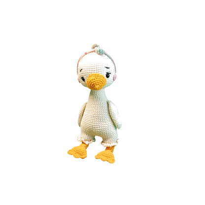 Λίλι – Χειροποίητο Πλεκτό Παπάκι Amigurumi 28 εκ. | Happy Love Creation